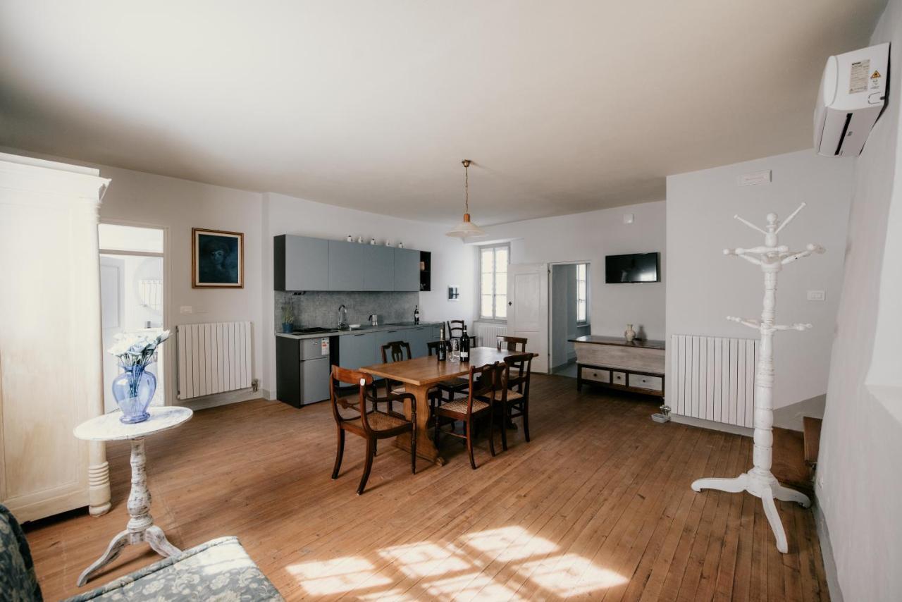 Casa Cecilia Apartment Santo Stefano Belbo Bagian luar foto