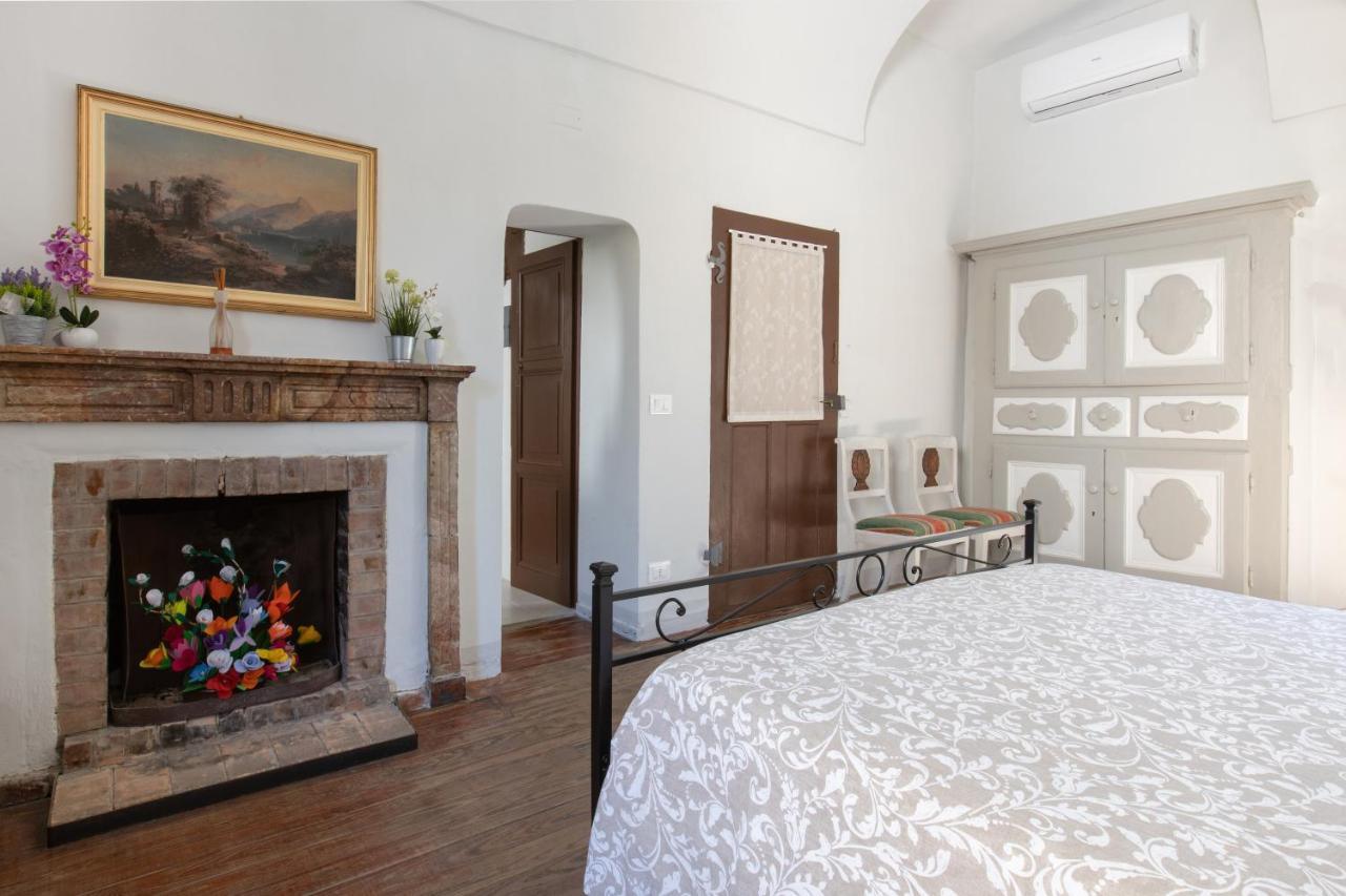 Casa Cecilia Apartment Santo Stefano Belbo Bagian luar foto